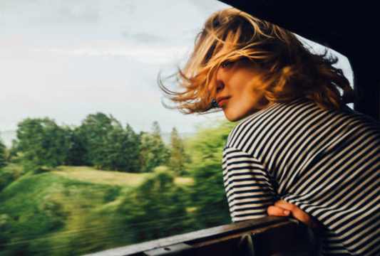 Sophrologie : un allié puissant pour recharger votre cerveau, apaiser le stress et mieux dormir